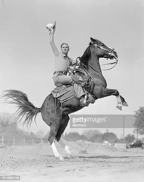 Gene Autry and John Wayne – The Greatest Equestrians of All Time image 0